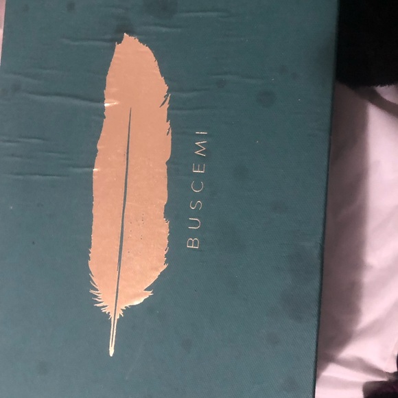 Shoes - Picture 2 of 5